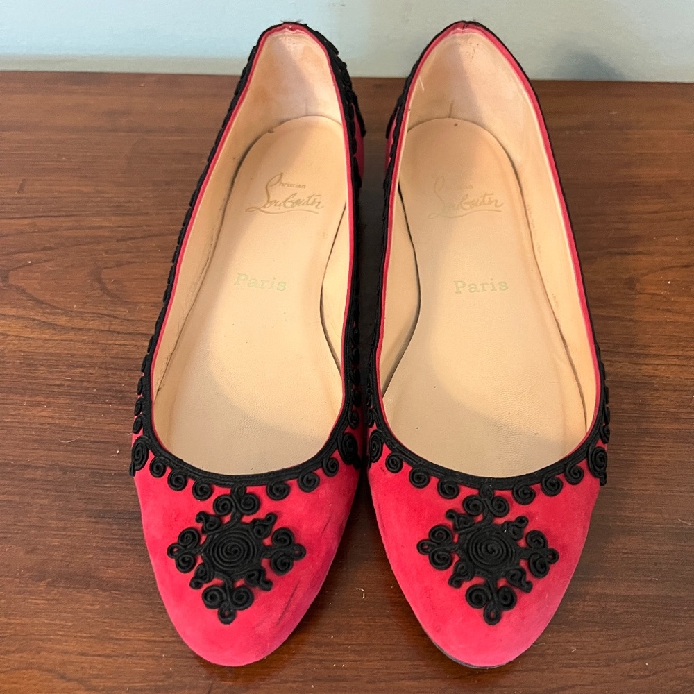 Christian Louboutin flats size 40